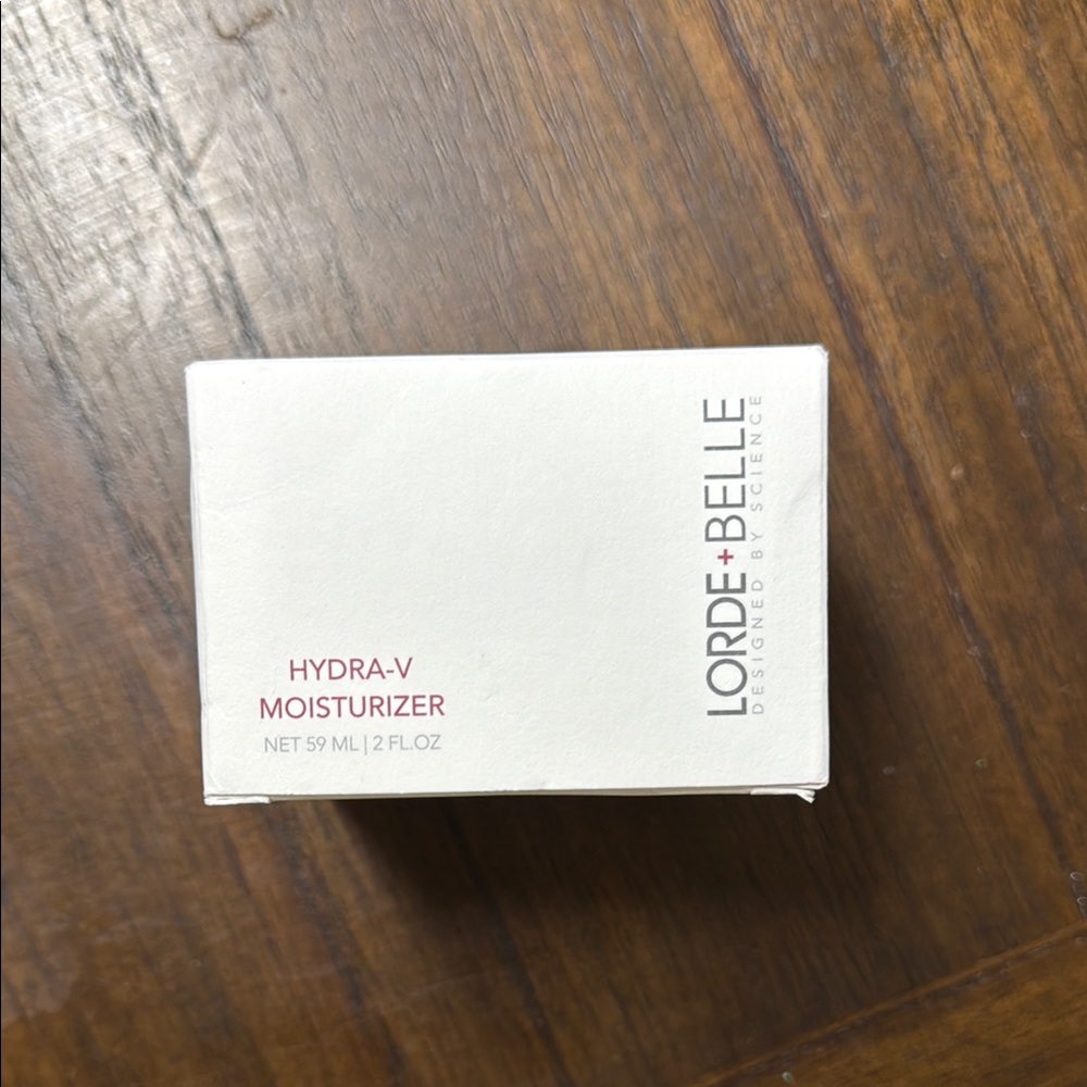 Hydra-V Moisturizer - Lorde + Belle